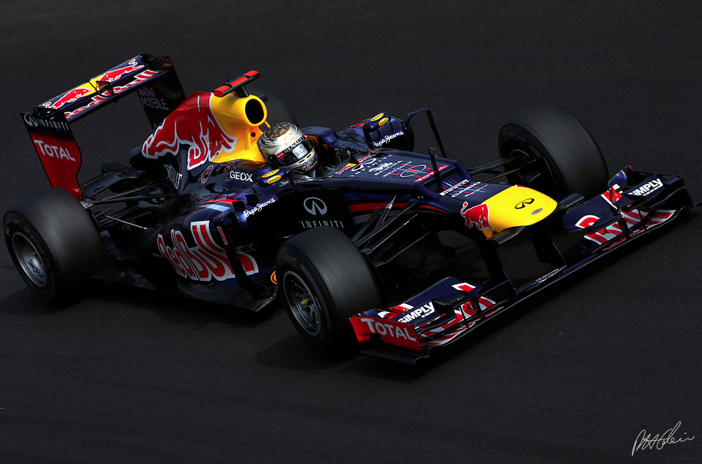 Practice 1 Report - Vettel tops first Indian practice
