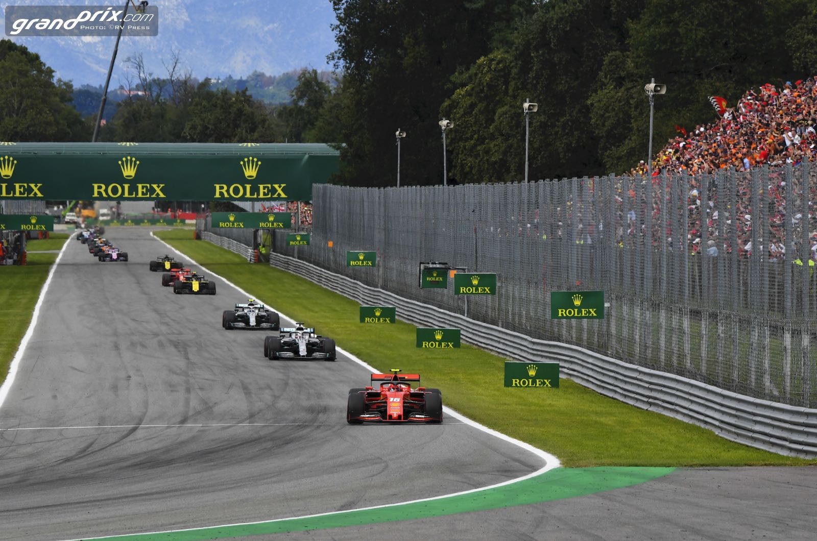 Ferrari worried about risks to F1 future