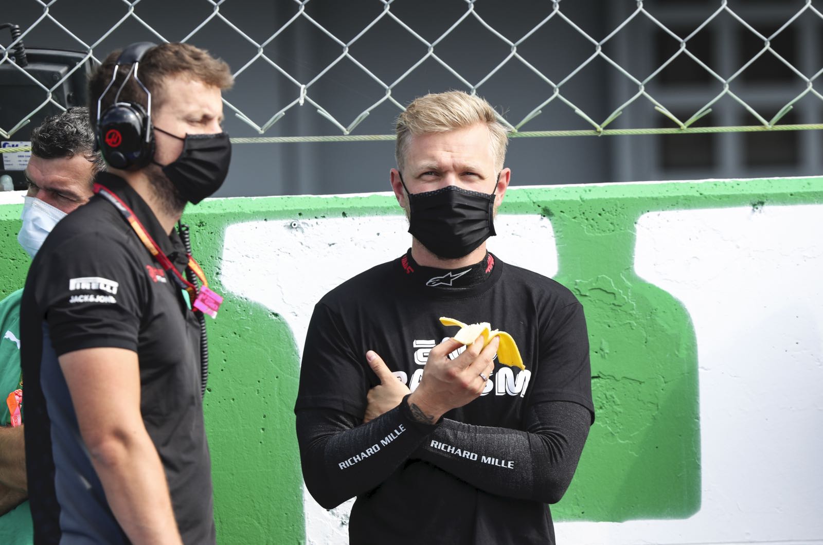 No negotiations with Haas yet says Magnussen
