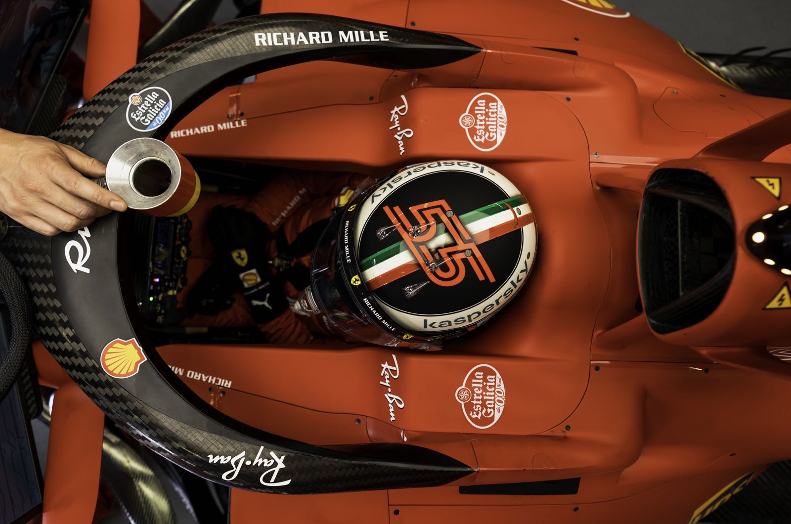 No new engine for Sainz or Ferrari customers