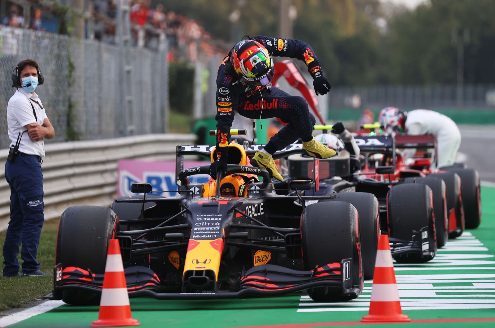 Perez's similar struggles not comforting says Albon
