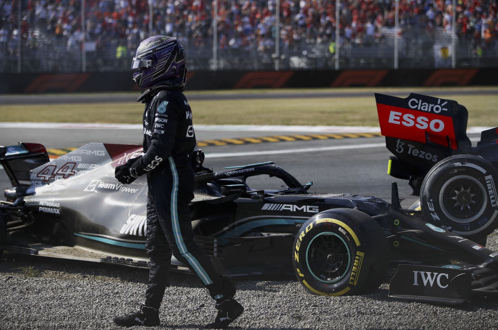 Ralf Schumacher hits out at Hamilton dramatising