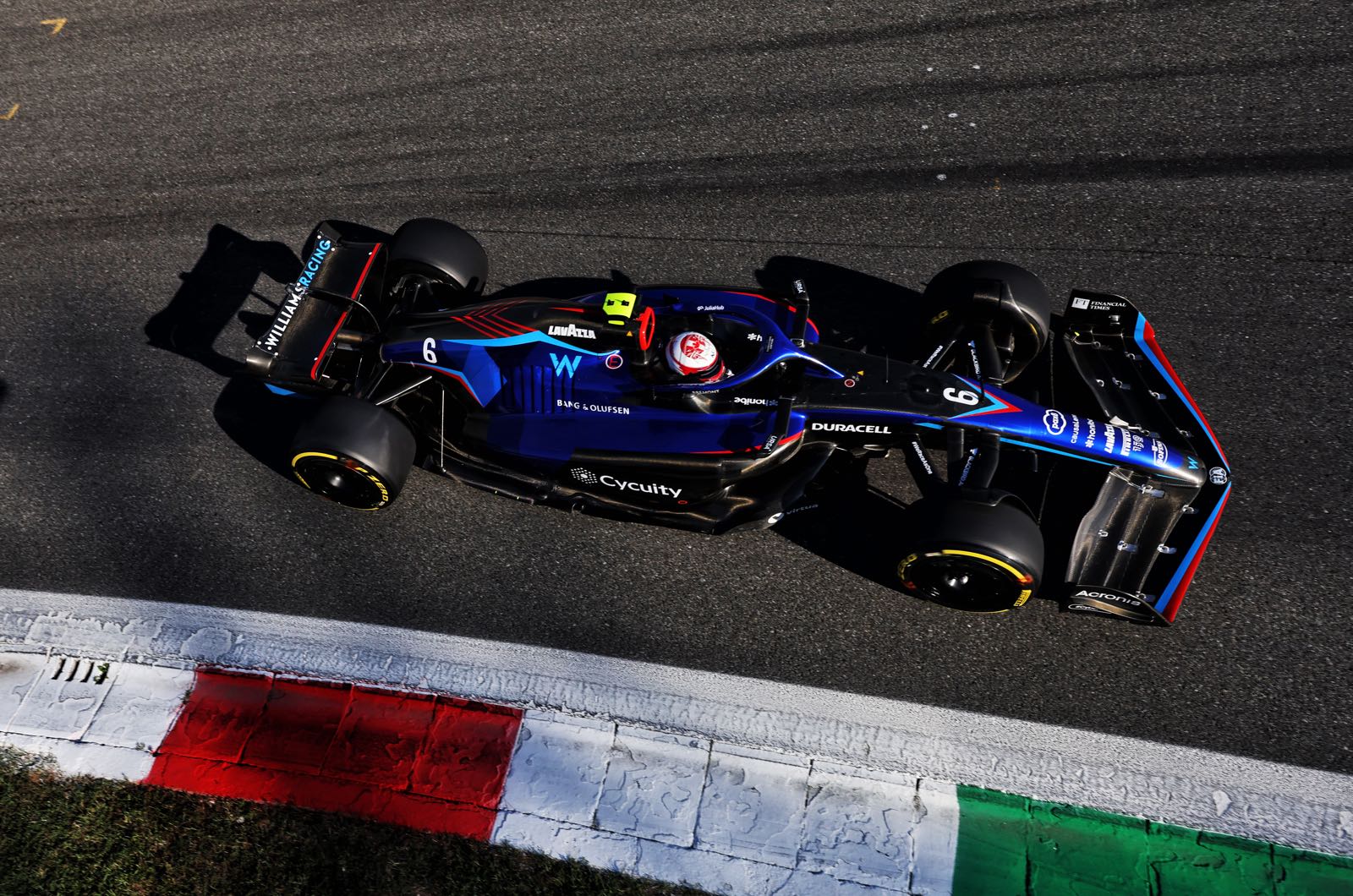 Williams announces Latifi to leave after season