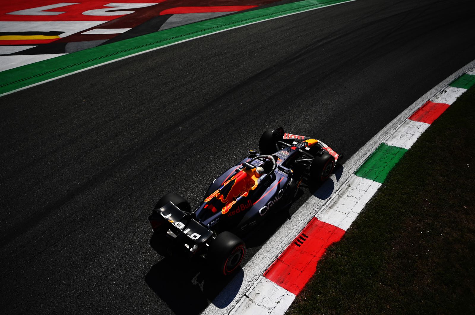 Singapore title win for Verstappen not likely says Marko