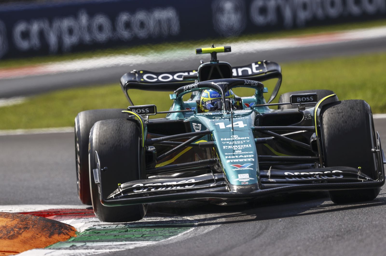 Alonso impressed by Norris and Albon in 2023