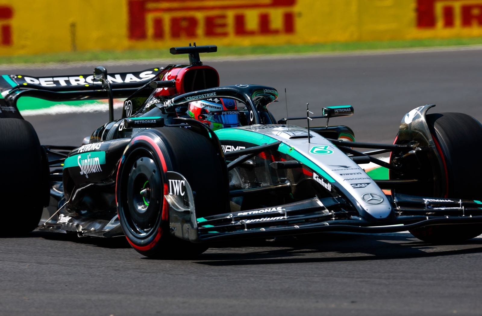 Mercedes announces Antonelli to join George in 2025