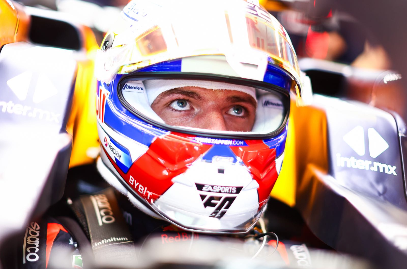 Red Bull could lose Verstappen to Aston Martin?