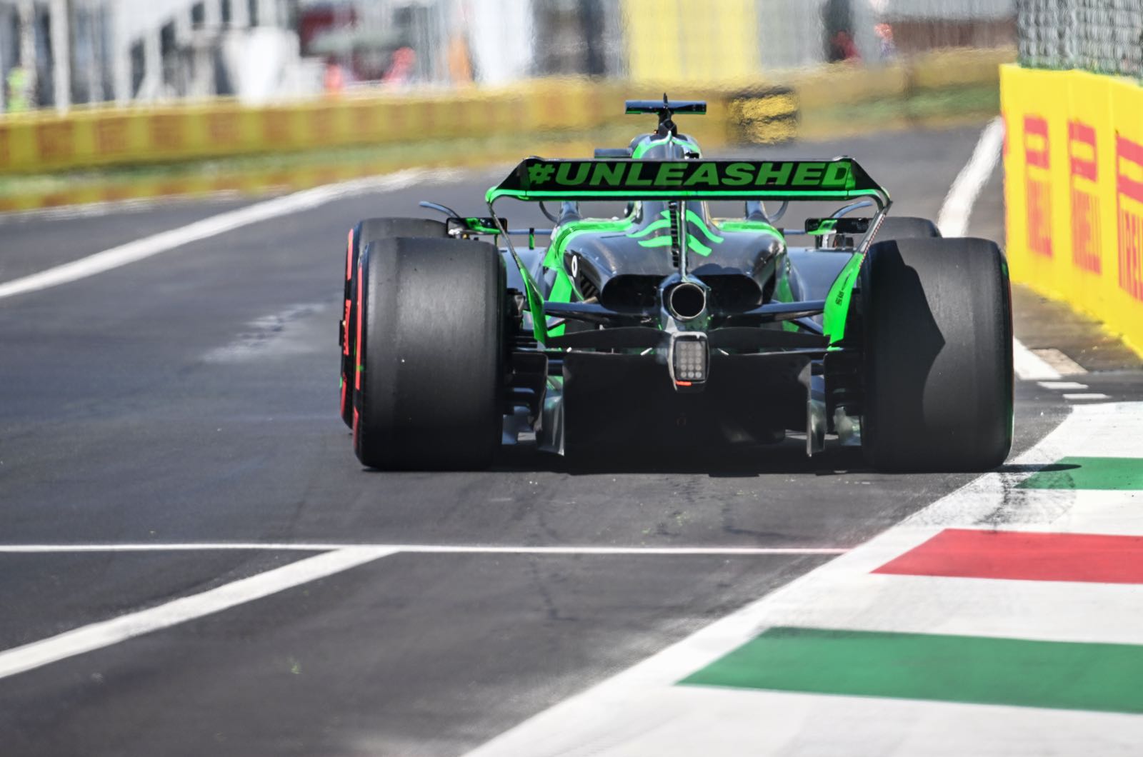 Final Audi-owned Sauber seat now a two-horse race