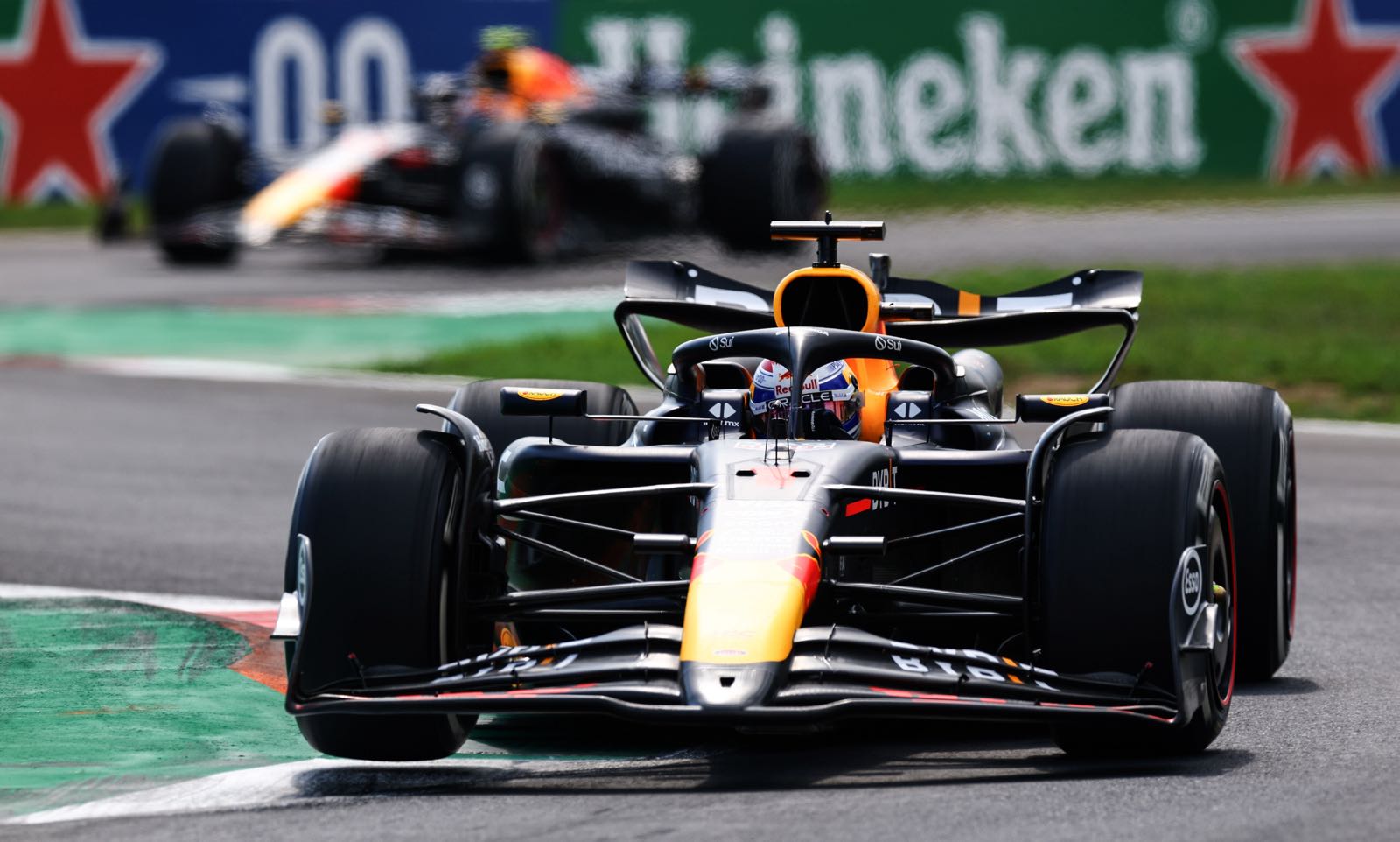 Red Bull to look into McLaren-like flexible wing design