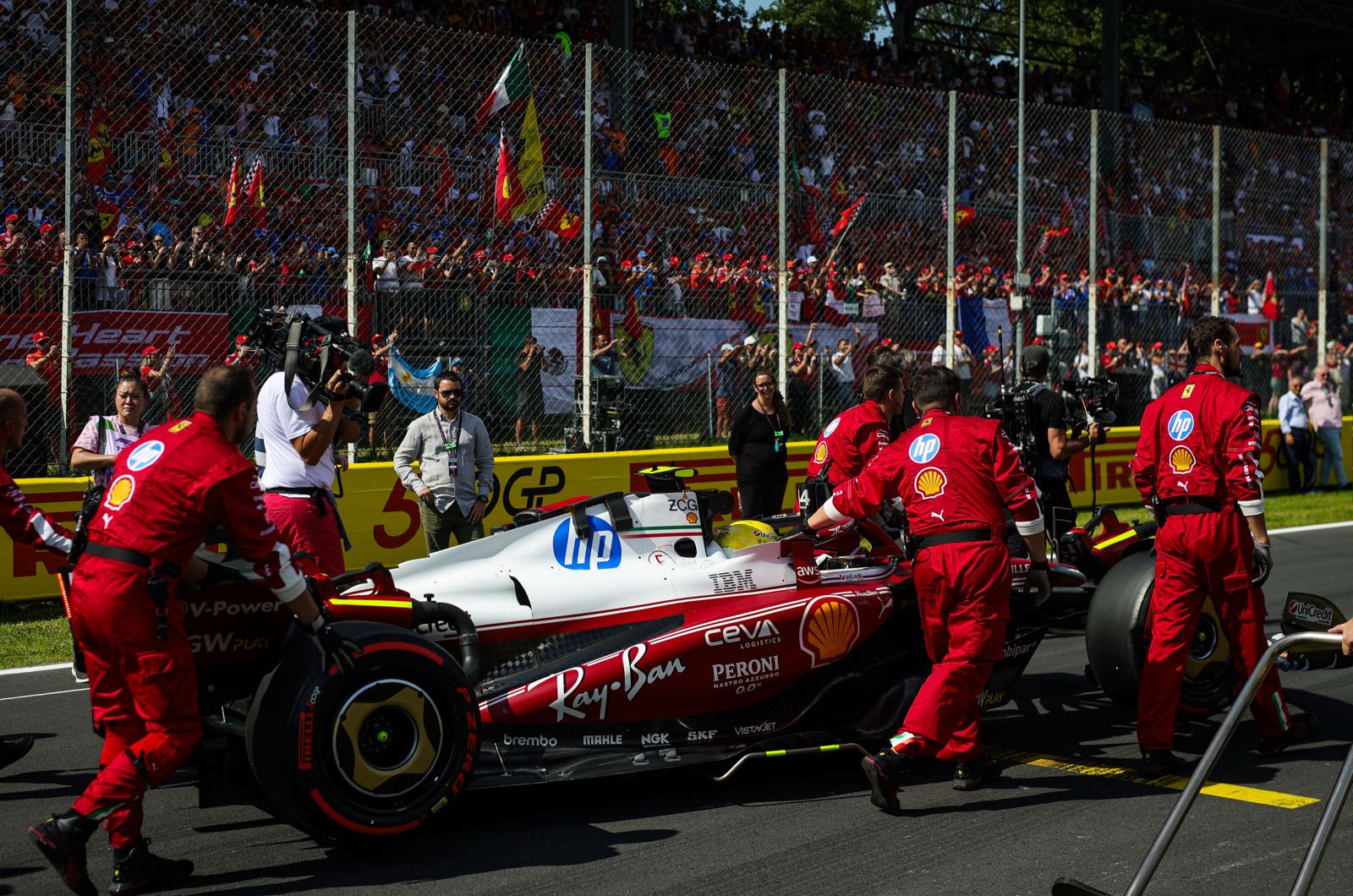 Ferrari loses engine genius Zimmermann to Audi