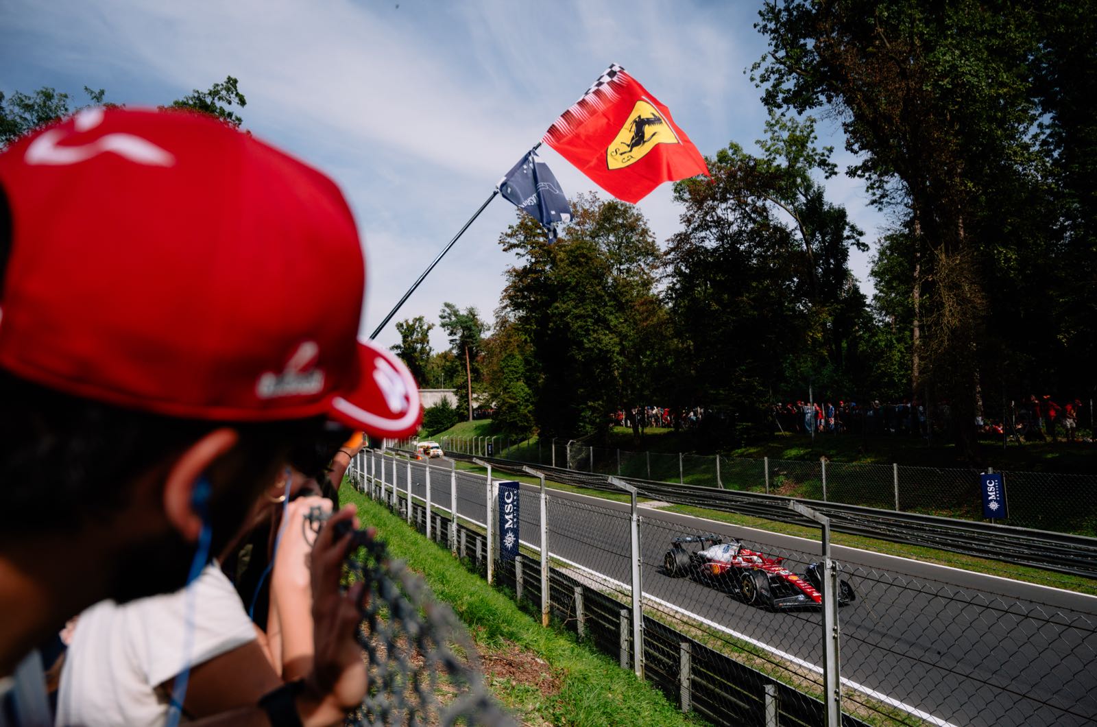 Leclerc defends Ferrari loyalty amid rumours