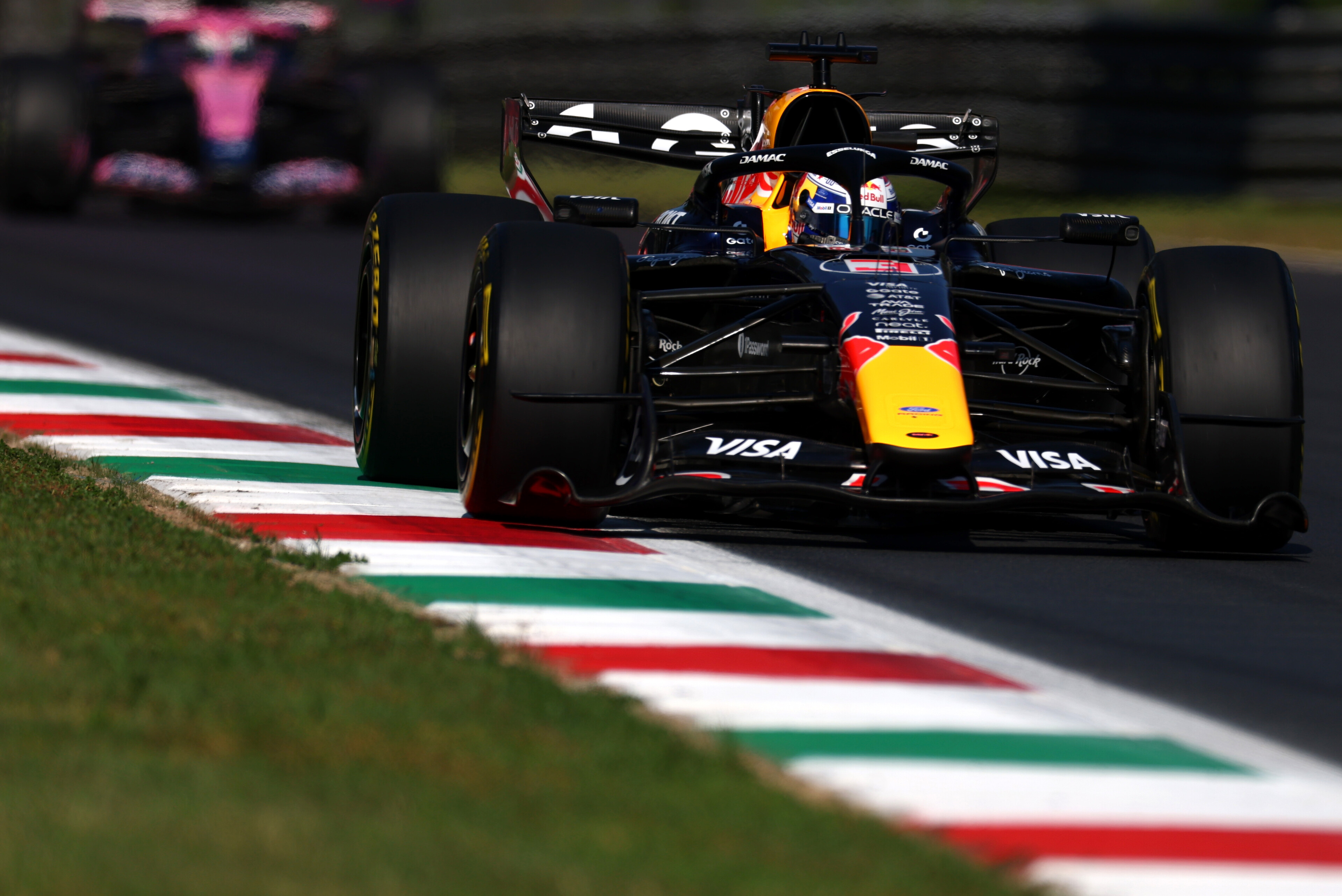 Verstappen Adjusts Strategy Amid Ongoing Red Bull Issues