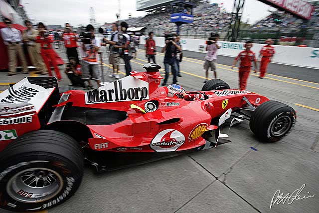 Ferrari looking for new designers