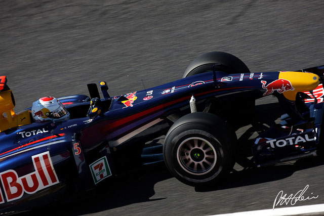 Vettel still on top in Barcelona