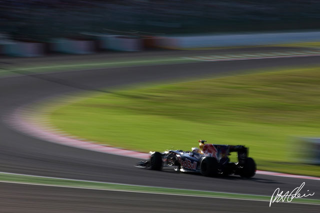 Race Report - Vettel cuts Webber's lead...