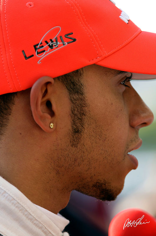 Humble Hamilton wants Massa rapprochement
