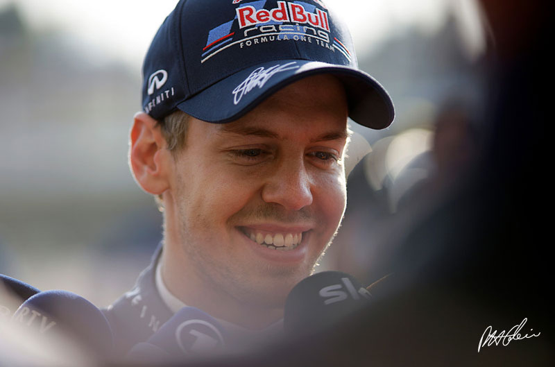 Vettel celebrates with Beatles karaoke!