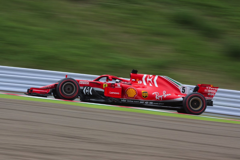 Ferrari to sign new simulator drivers says Vettel