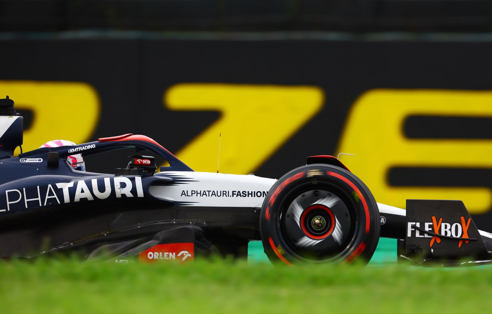 Marko says no rush for Ricciardo return