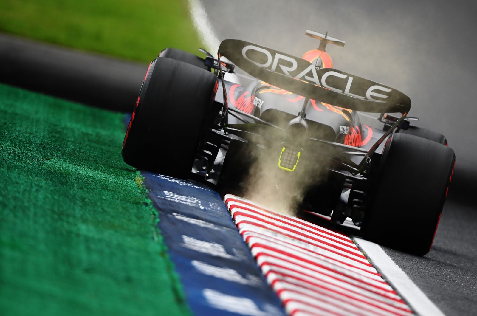 Red Bull working again at Suzuka says Verstappen