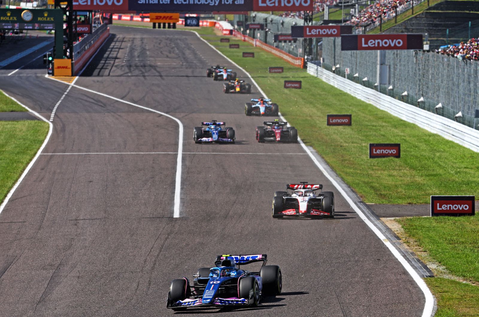Alpine in no rush to sign up new F1 team boss