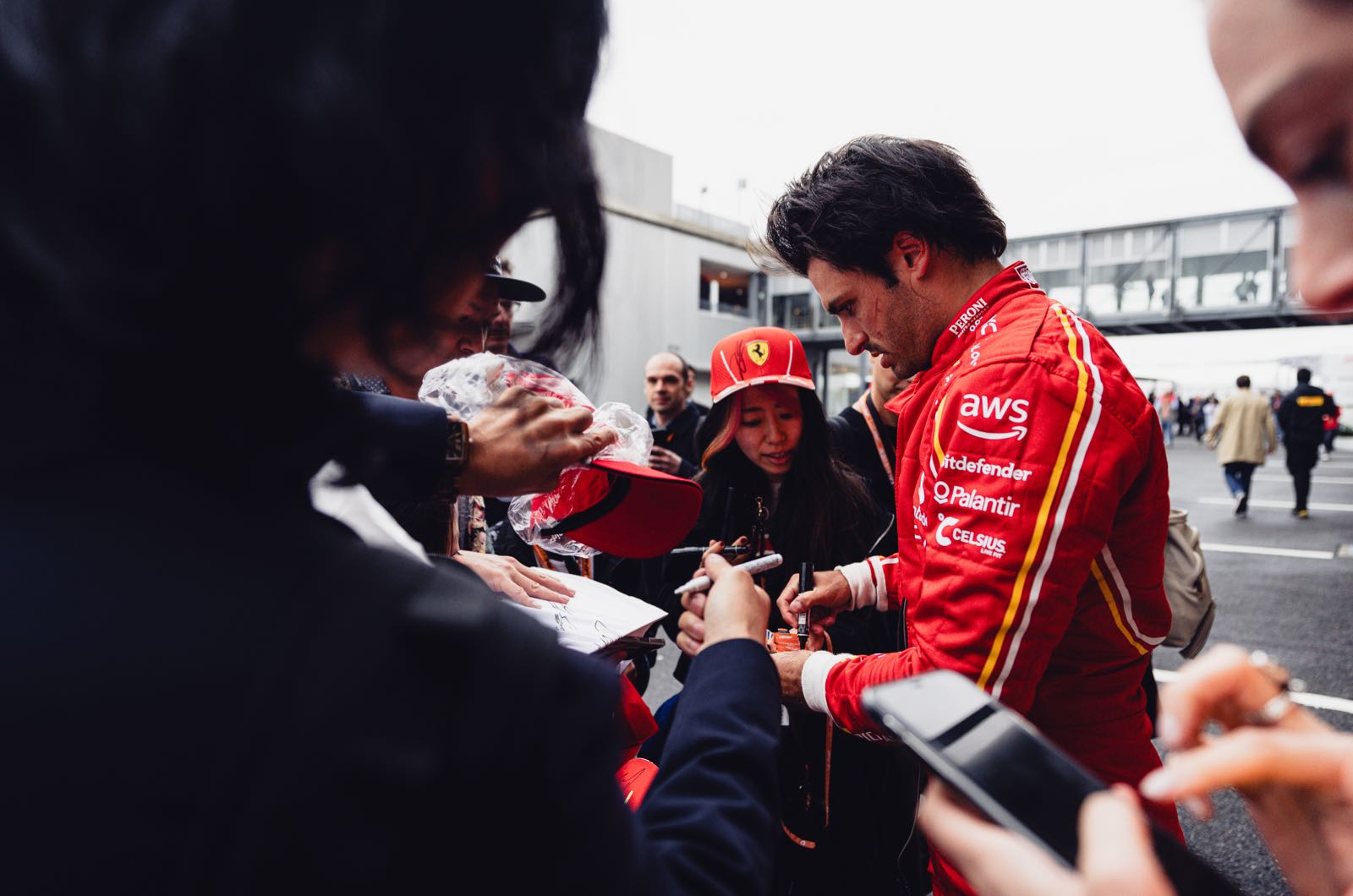 Audi offering Sainz three-year F1 contract?