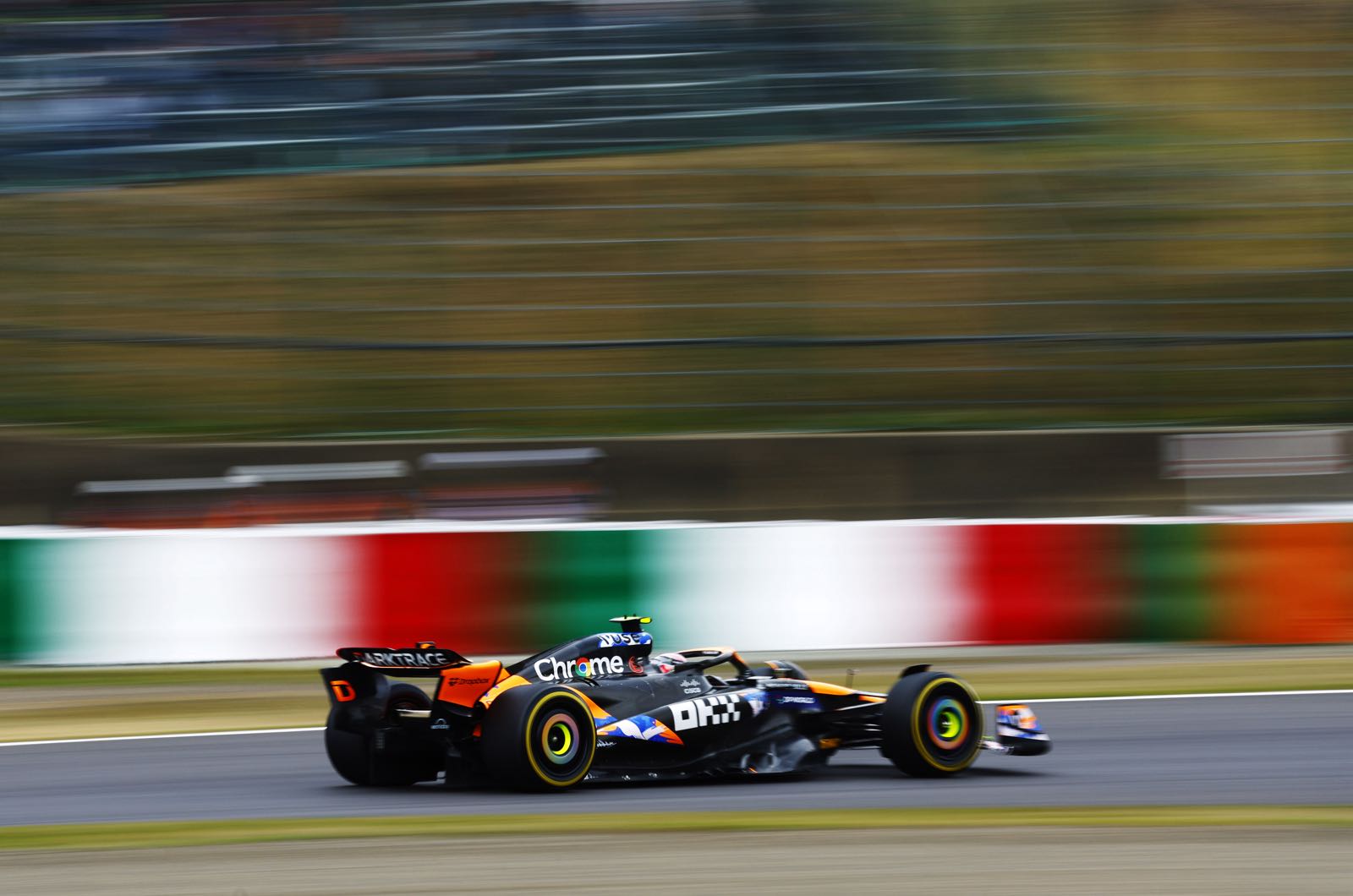 Sprint Qualifying Report - Norris takes sprint pole in chaotic wet q3