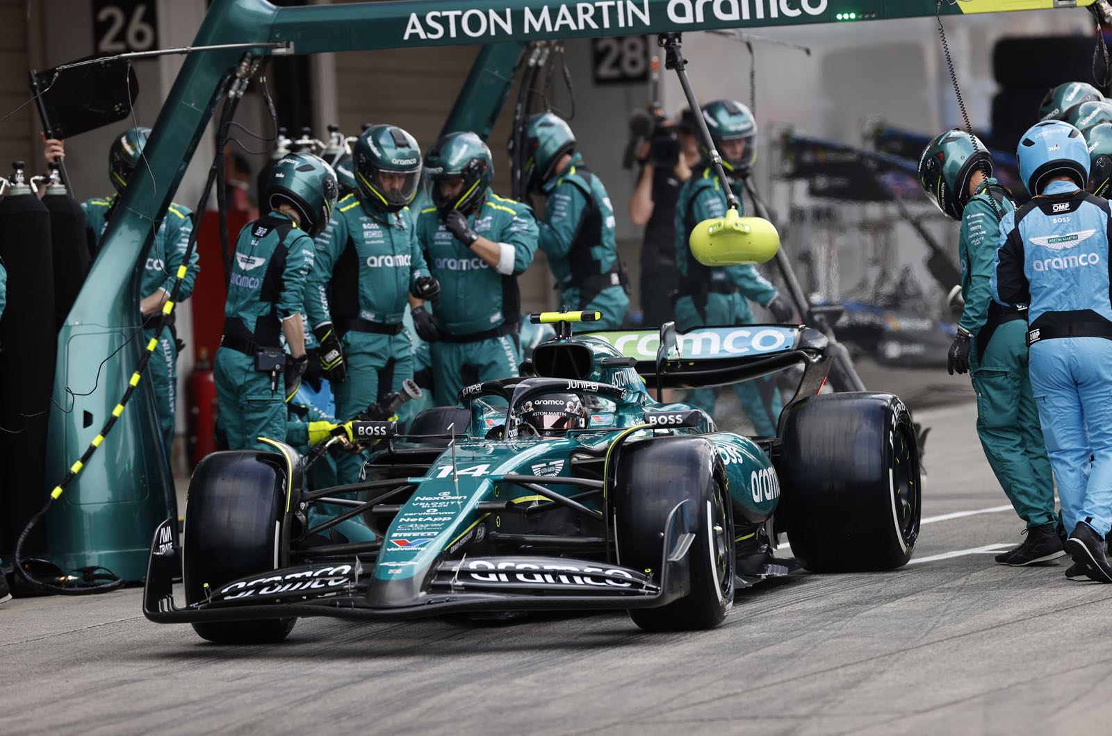 For Aston Martin no plan B to Alonso