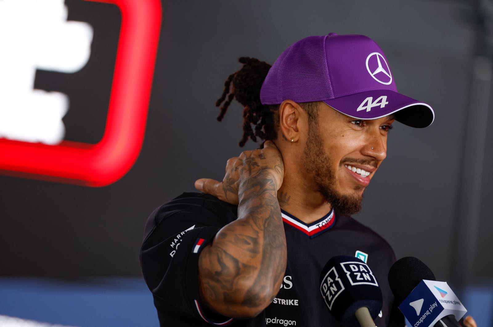 Mercedes desperate amid performance catastrophe