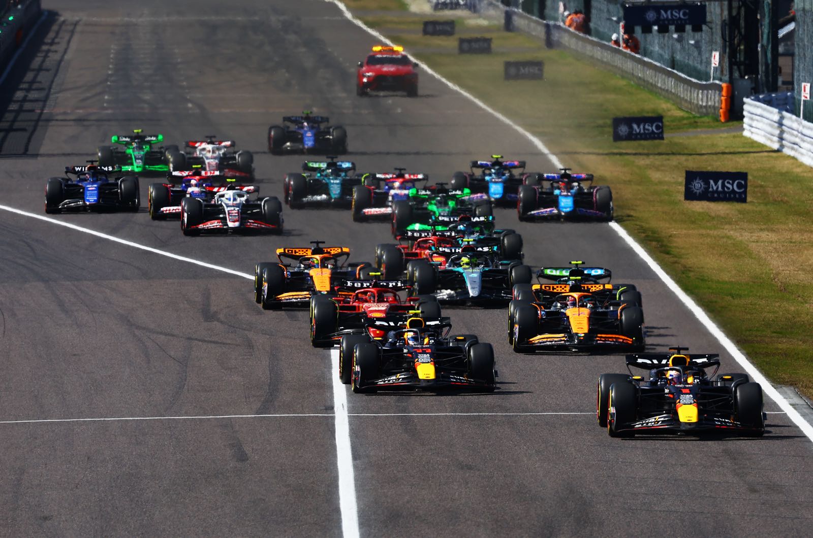 F1 CEO plays down talk of 25-race calendars