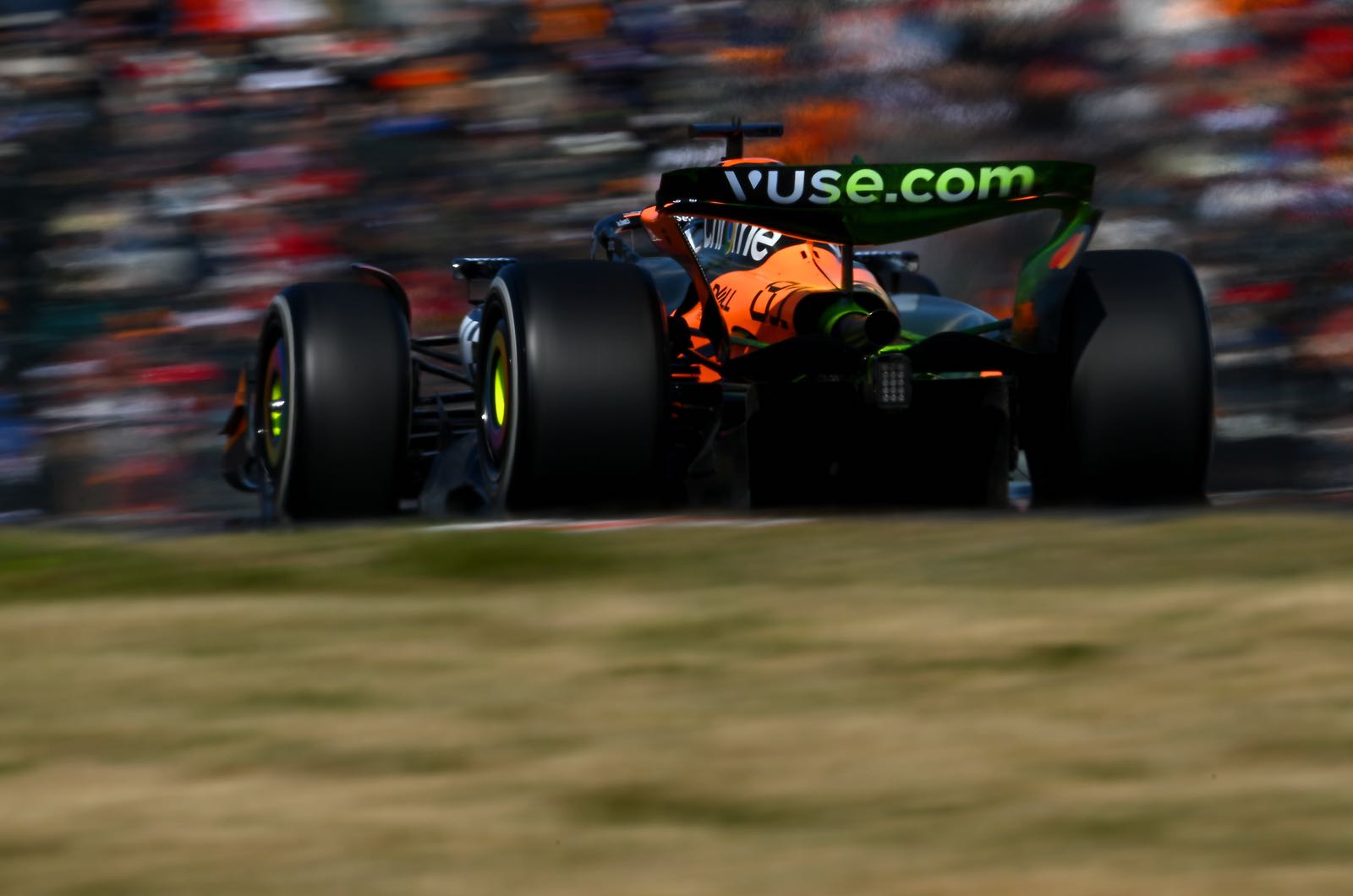 Qualifying Report - Piastri takes commanding pole in Spain
