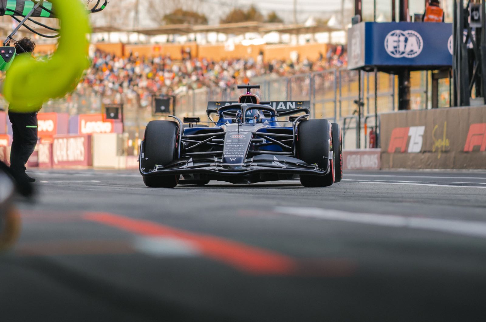 Albon jetted into Thai earthquake for F1 talks