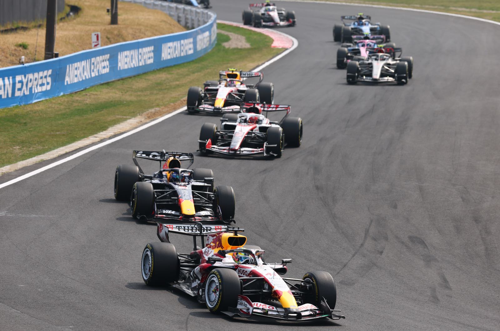 Pressure builds ahead of meeting as F1 eyes fixes
