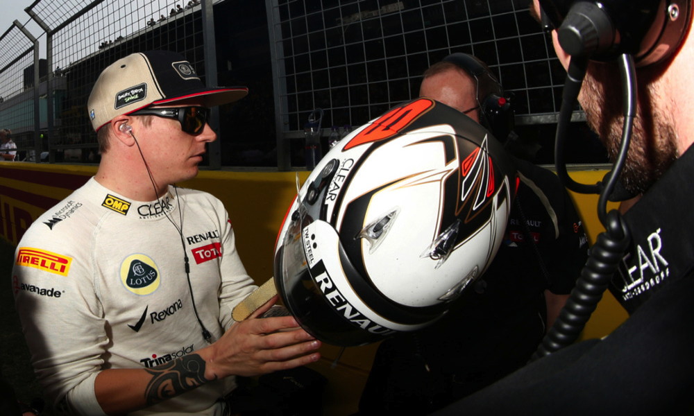 Kimi Raikkonen stays at Lotus for 2013