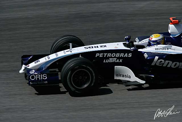 Williams lands airline money