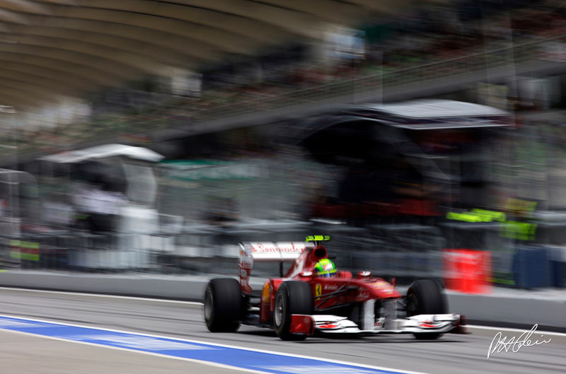Bad start for Ferrari in Malaysia