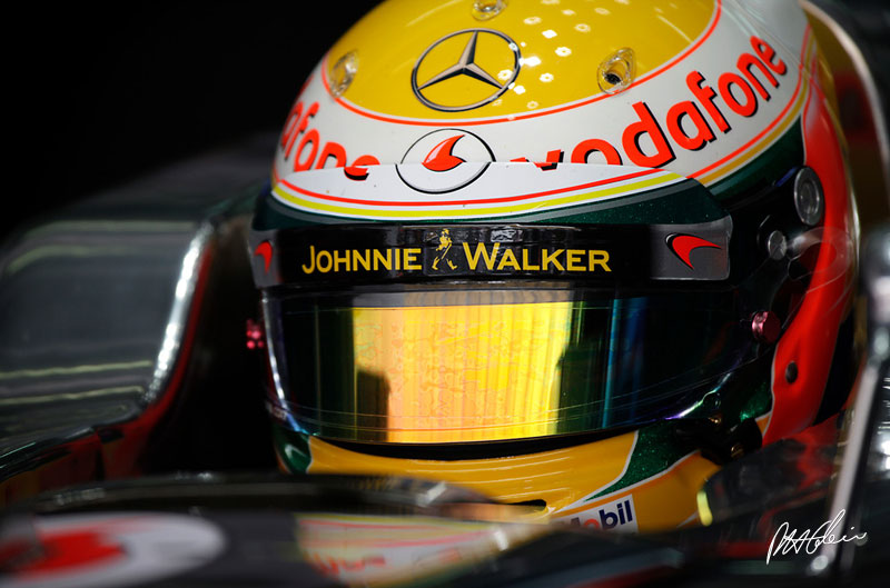 Practice 1 Report - Hamilton fastest in first Malaysia practice