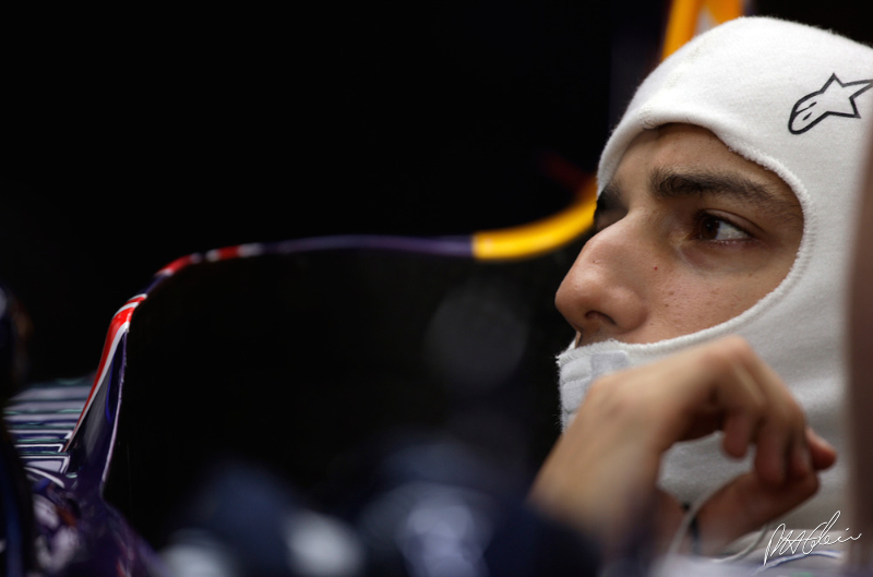 Red Bull's fuel flow problems continue in Malaysia