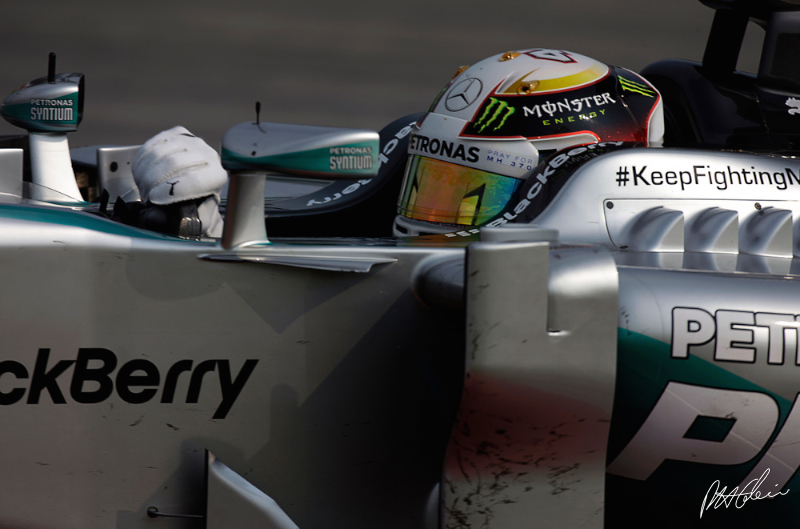 Race Notes - Hamilton wins Malaysian GP as Mercedes dominates