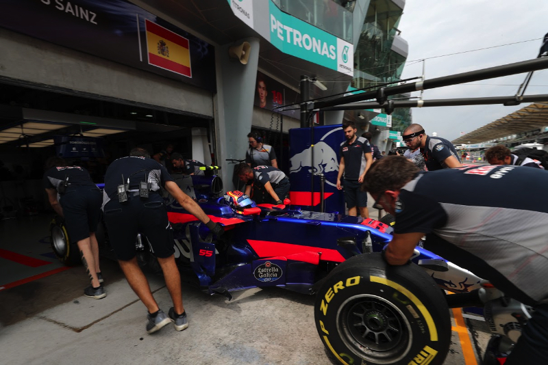 Sainz not planning for 2019 season yet