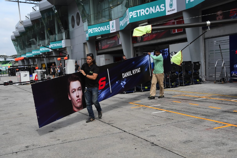 Kvyat will maybe return in 2017 says Gasly