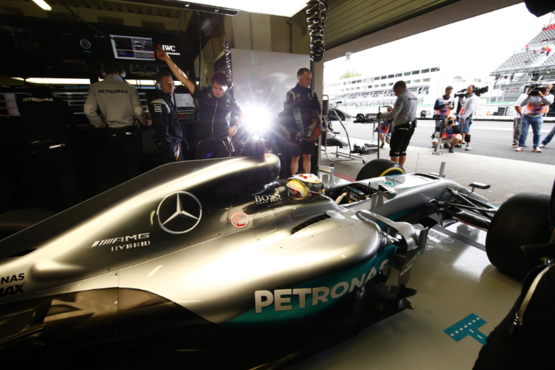 Practice 1 Report - A whole big party