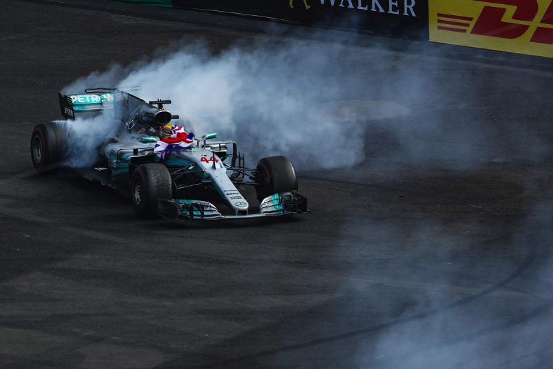 Race Analysis - The Crunch: How a crunching moment made Hamilton champion and Verstappen a winner