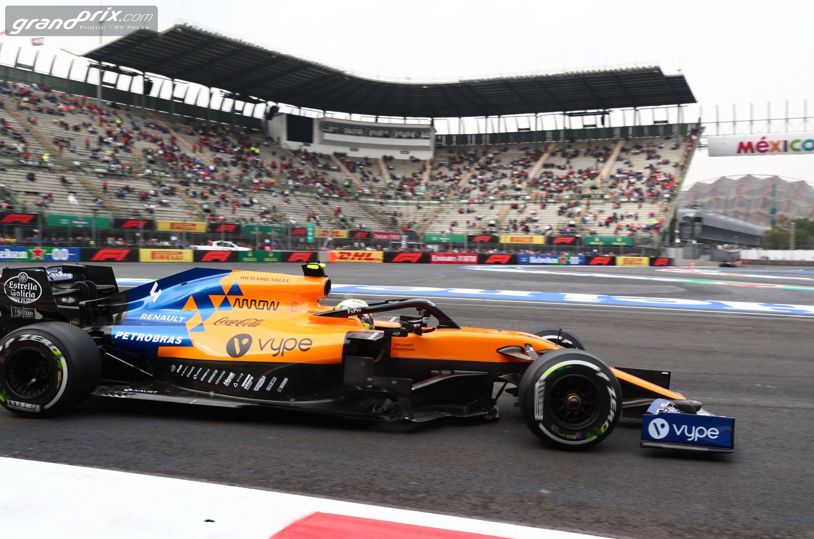 McLaren eyeing regular podiums by 2022 says Seidl