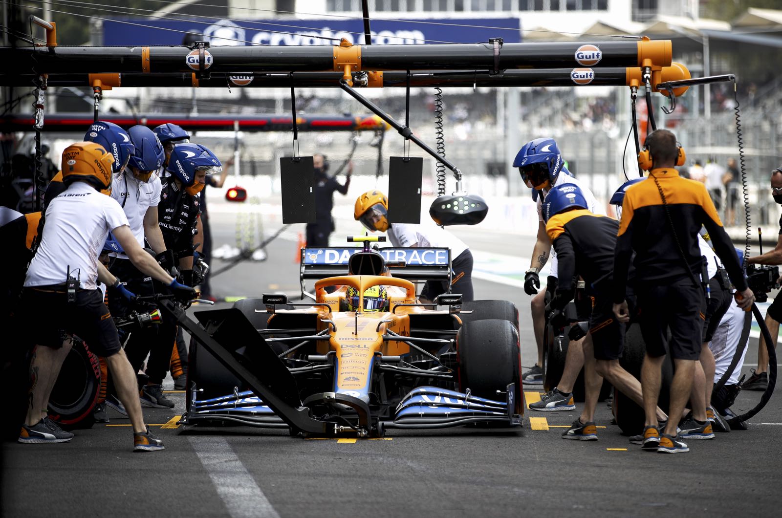 McLaren plays down talk of Audi deal