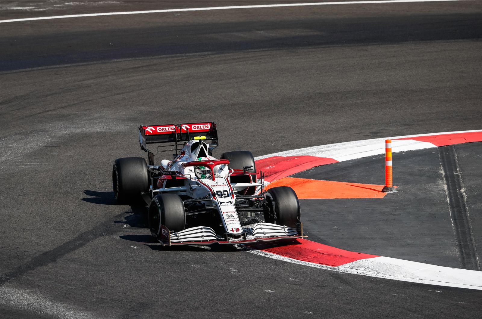 Elkann says Alfa Romeo harming Giovinazzi