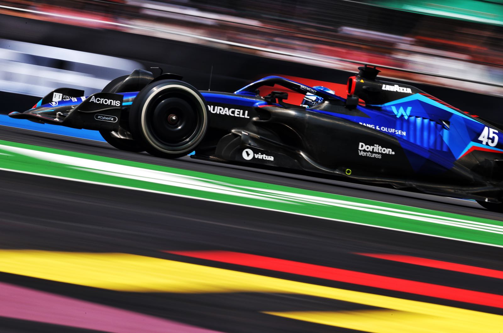 New Williams boss puts focus on 2024 and beyond