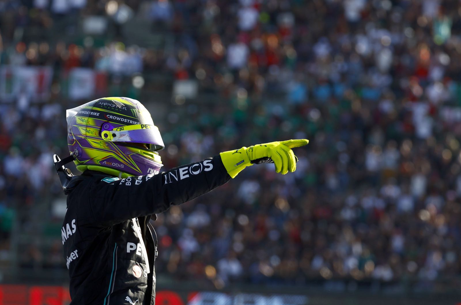 Hamilton wants to get closer to Verstappen in Brazil
