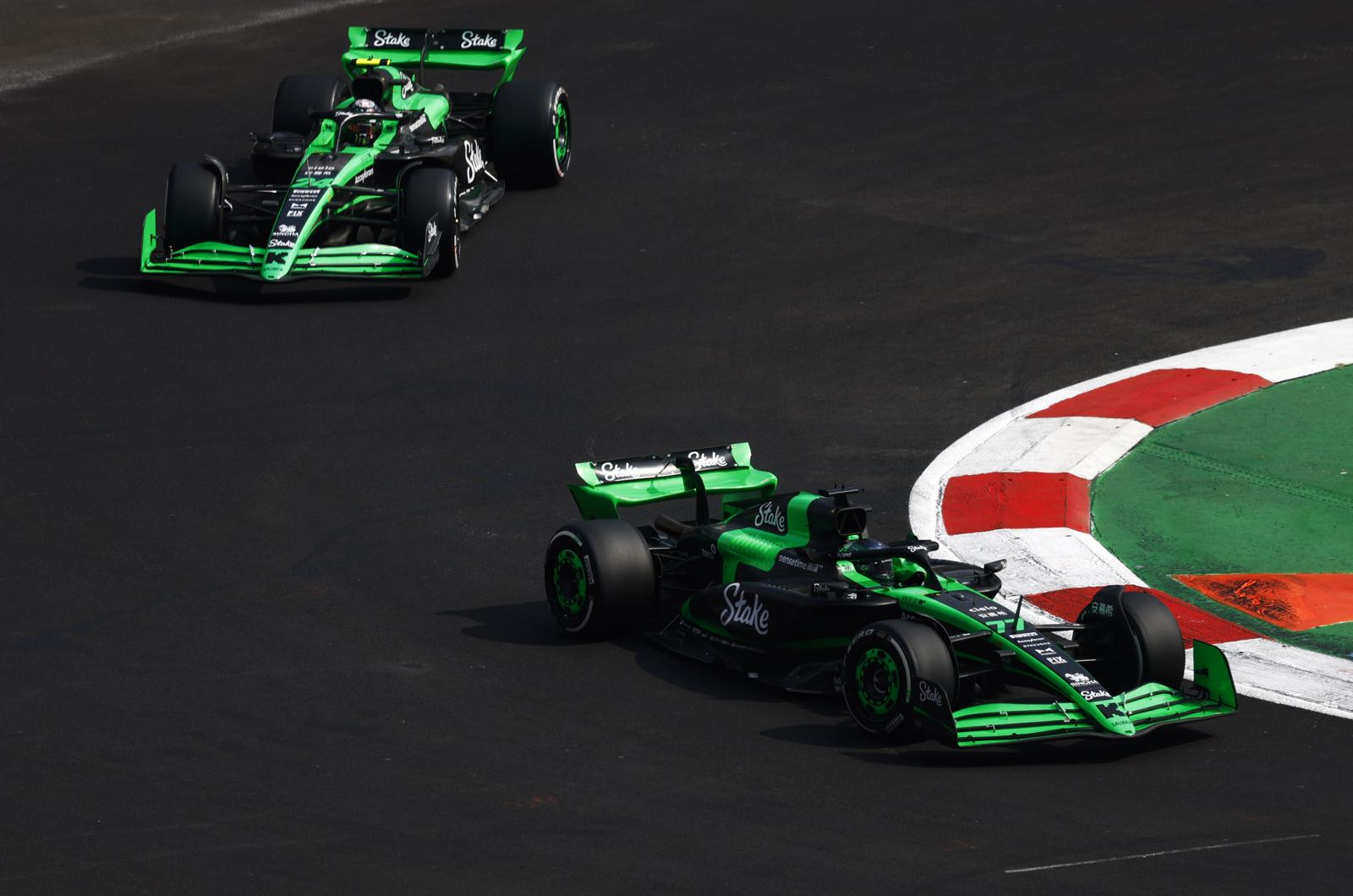Bortoleto signs Audi-Sauber contract?