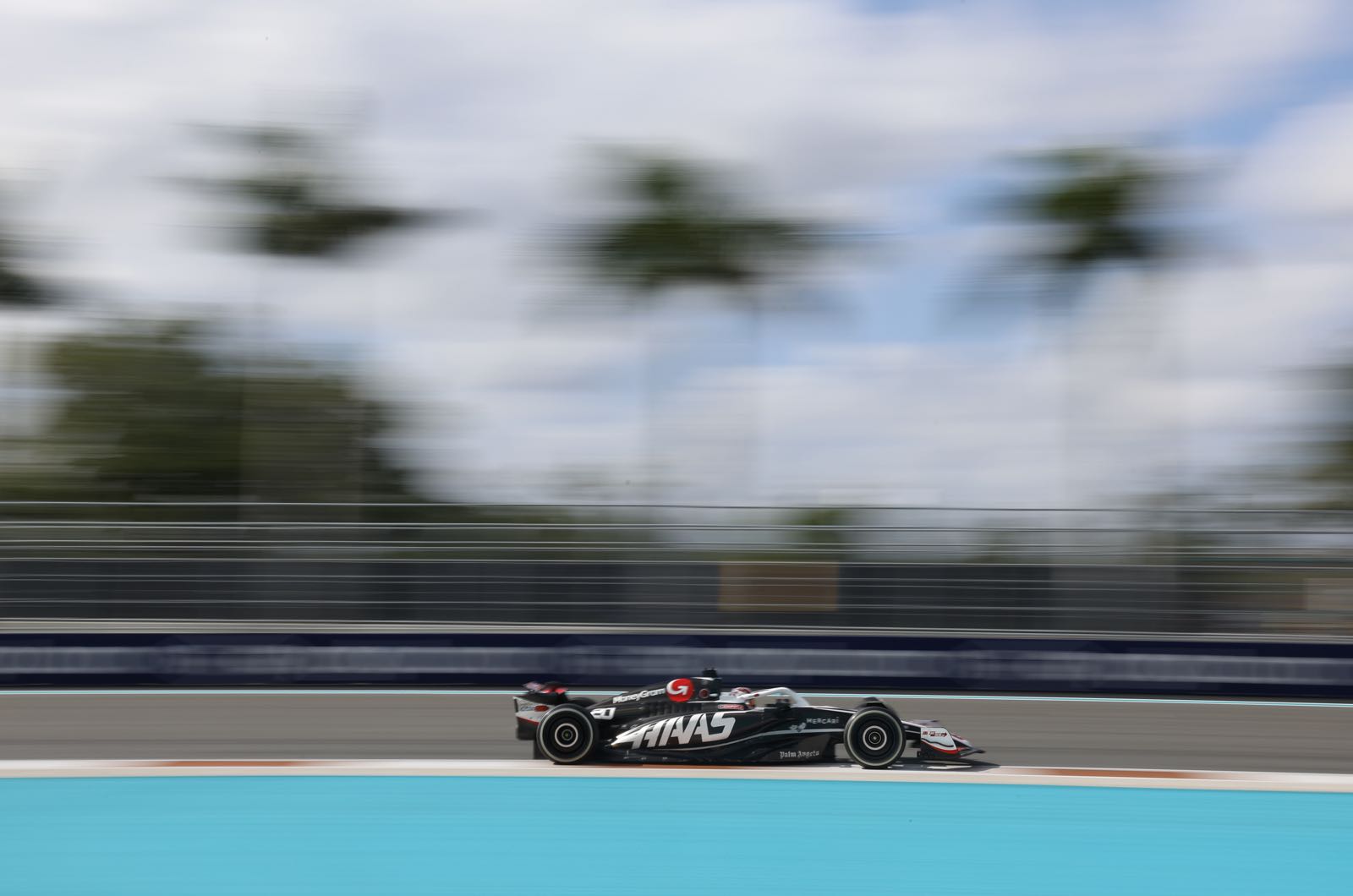 F1 in penalty re-think after Magnussen's horror Miami